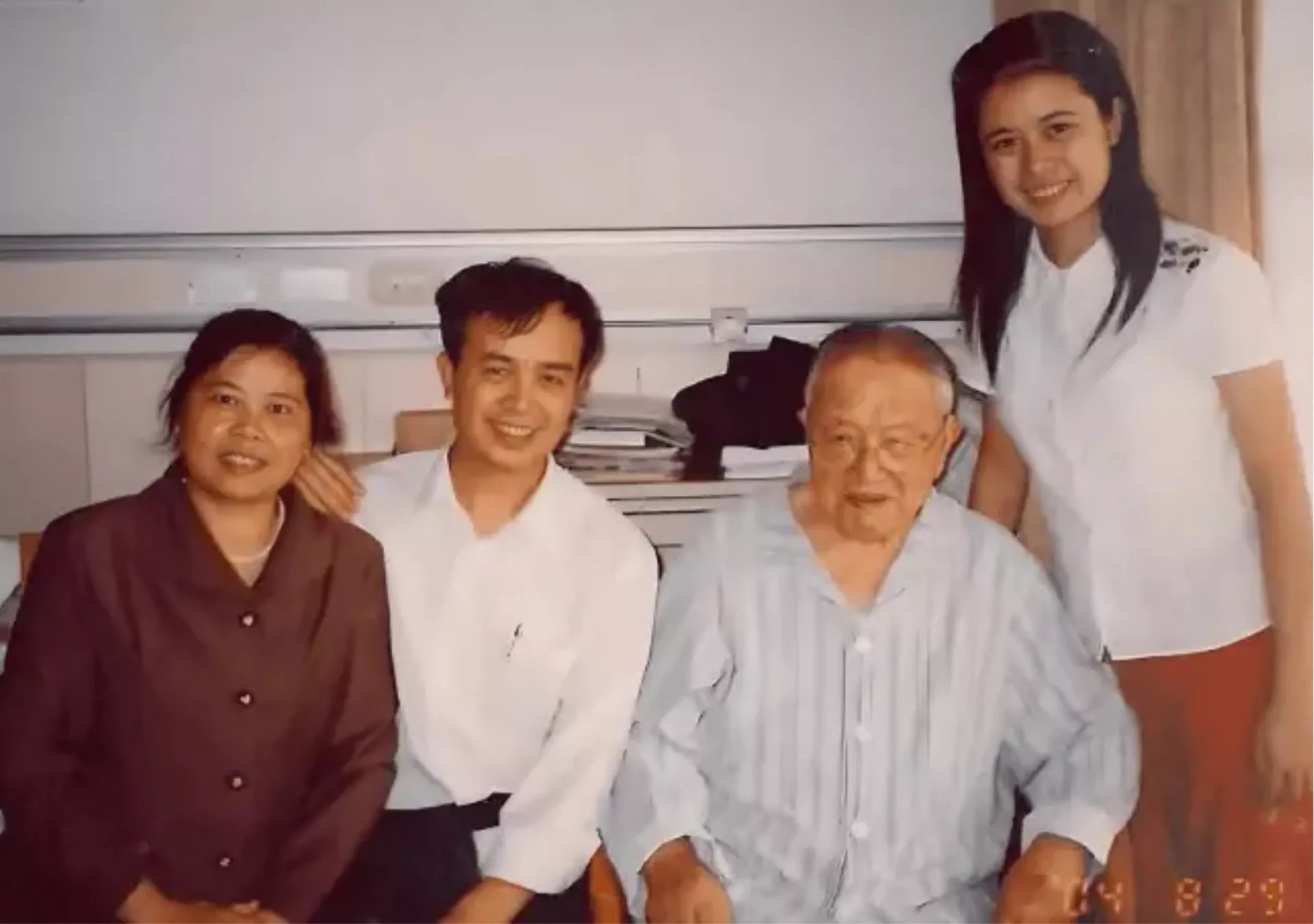 1982年